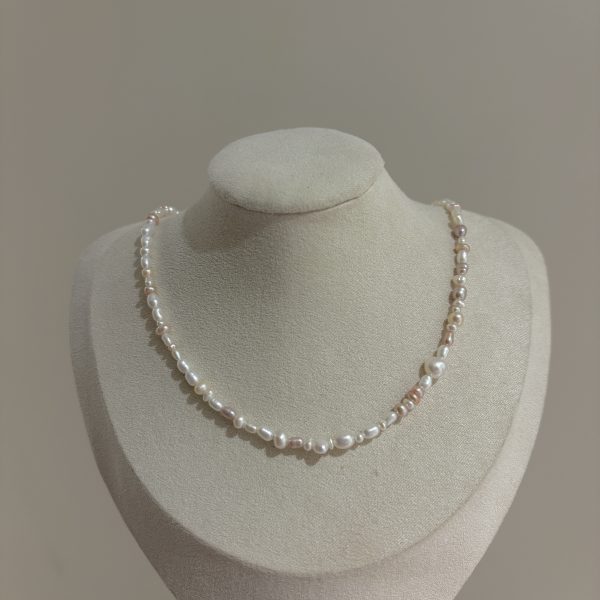 白粉淡水珍珠項鍊