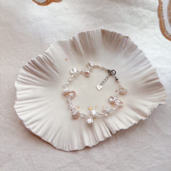 白色花瓣米粒珍珠白水晶手鍊