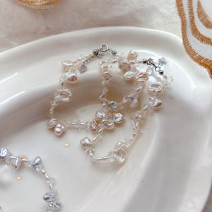 白色花瓣米粒珍珠白水晶手鍊