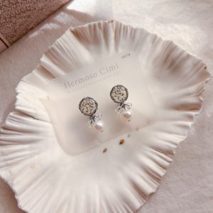 小花圈珍珠耳環